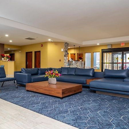 Endeavor Inn & Suites, Trademark Collection By Wyndham Топіка Екстер'єр фото