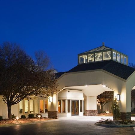 Endeavor Inn & Suites, Trademark Collection By Wyndham Топіка Екстер'єр фото