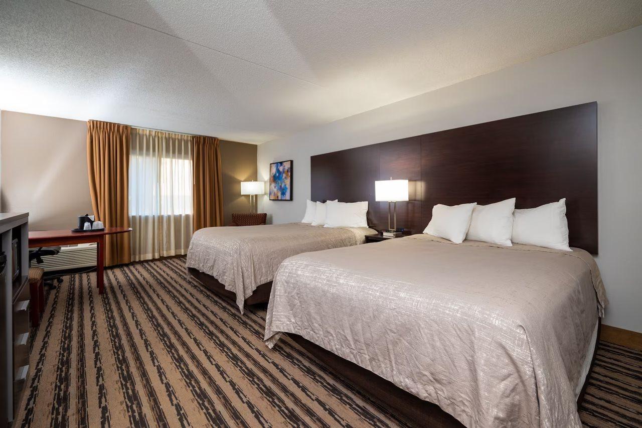 Endeavor Inn & Suites, Trademark Collection By Wyndham Топіка Екстер'єр фото